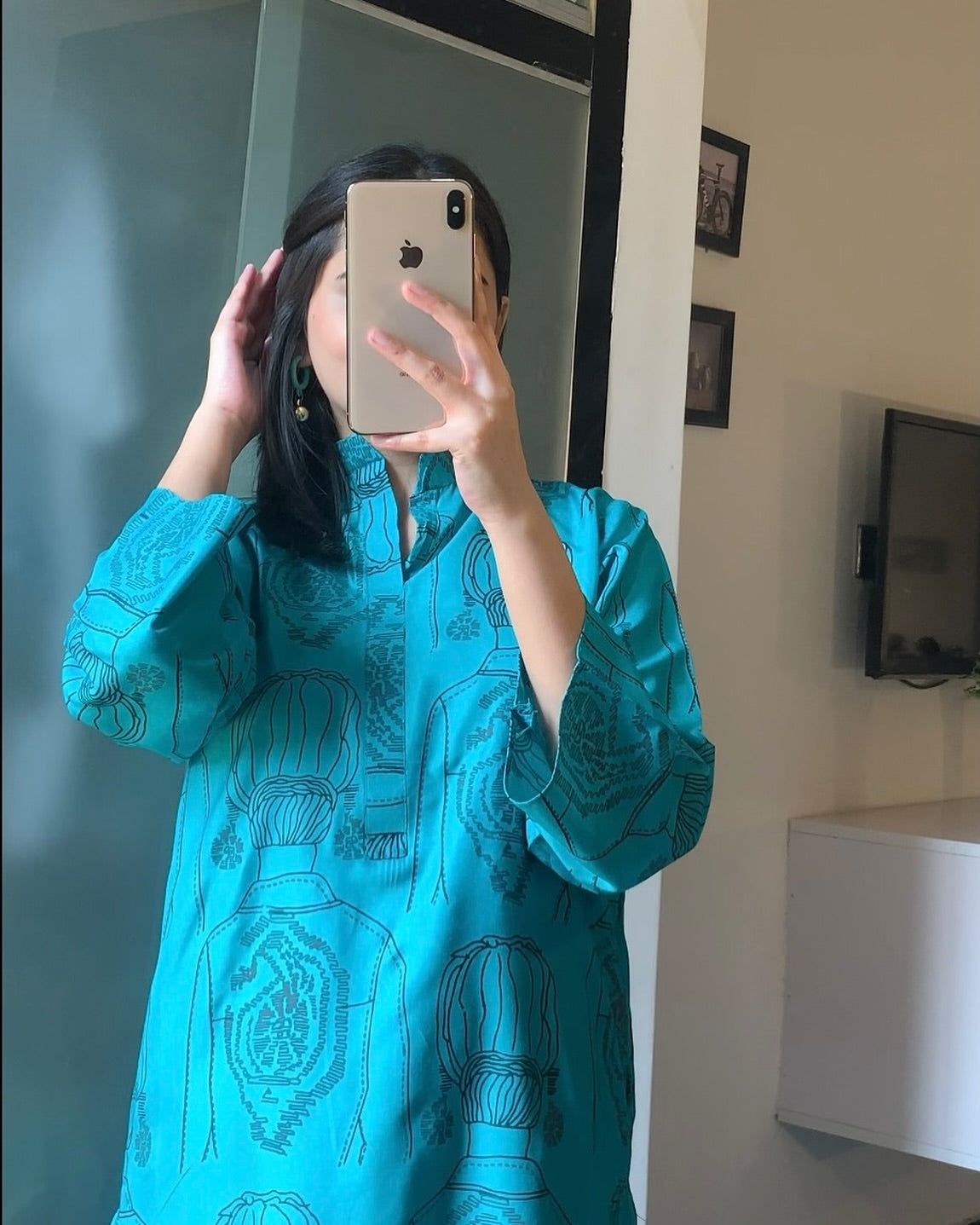 2 Pcs Women's Stitched Linen Block Printed Shirt and Trouser