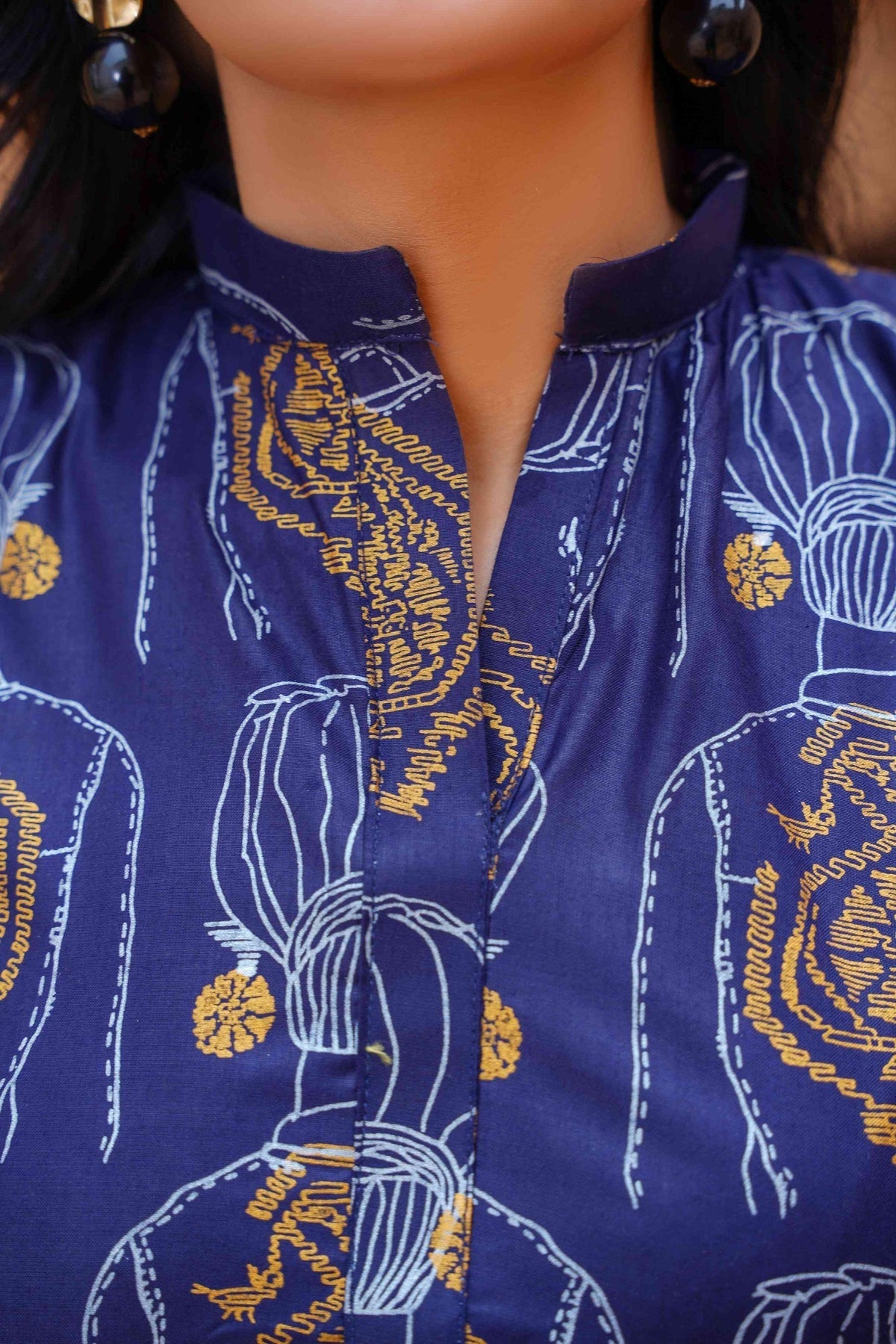2 Pcs Women's Stitched Linen Block Printed Shirt and Trouser