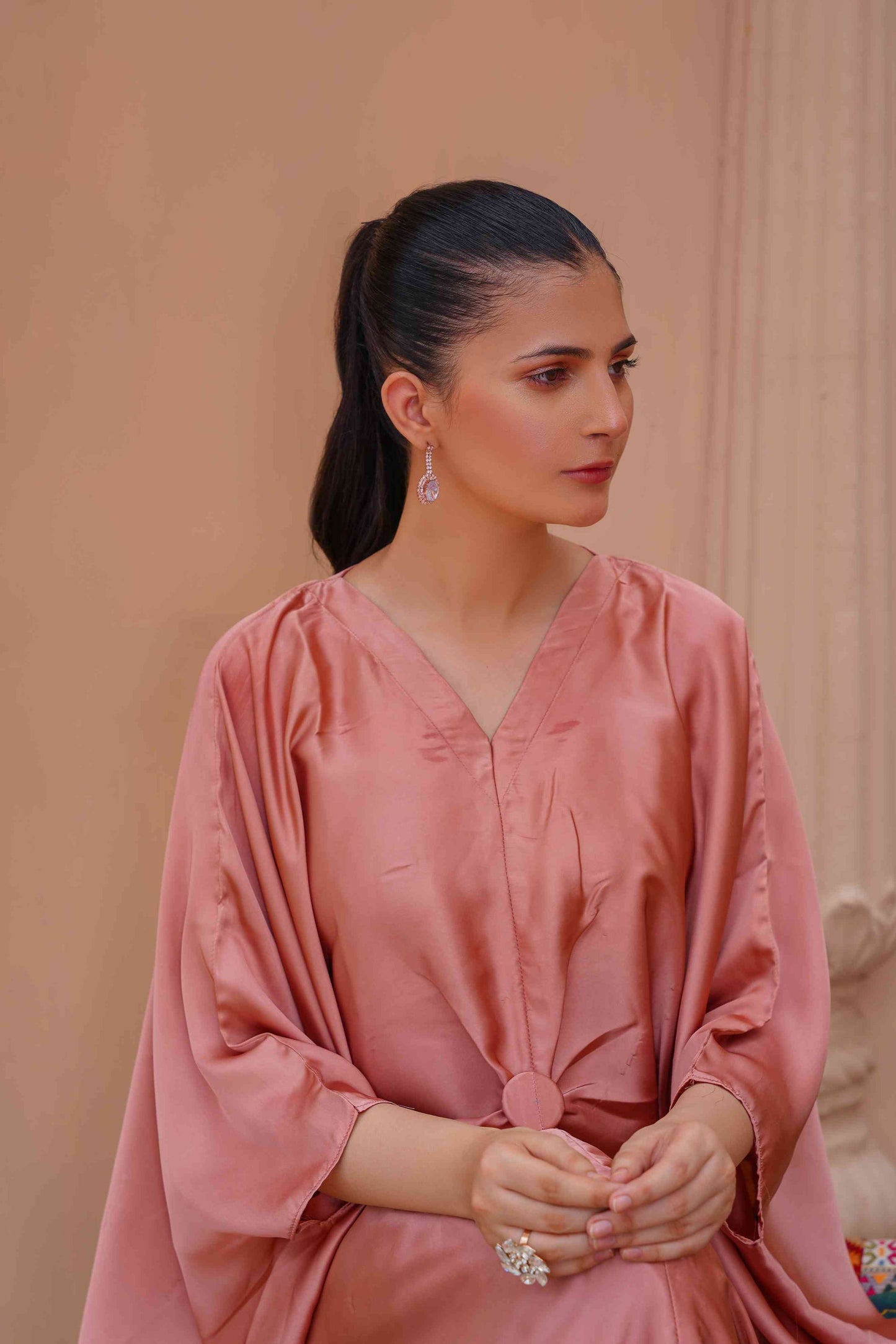 1 Pc Women's Stitched Silk Plain Kaftan