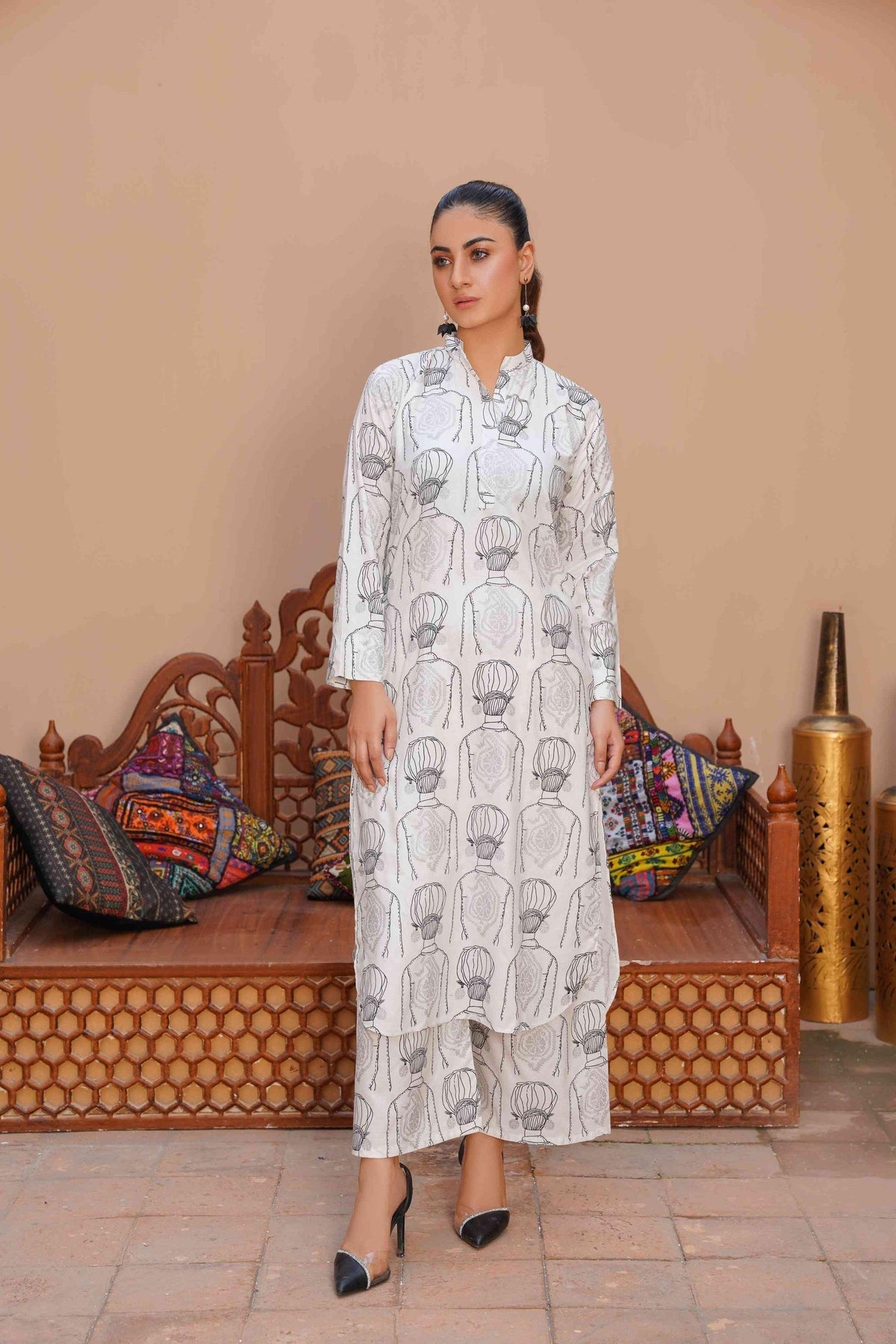 2 Pcs Women's Stitched Linen Block Printed Shirt and Trouser