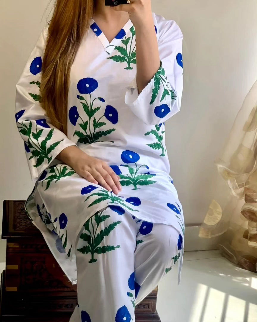 2 Pcs Women's Stitched Linen Printed Shirt and Trouser