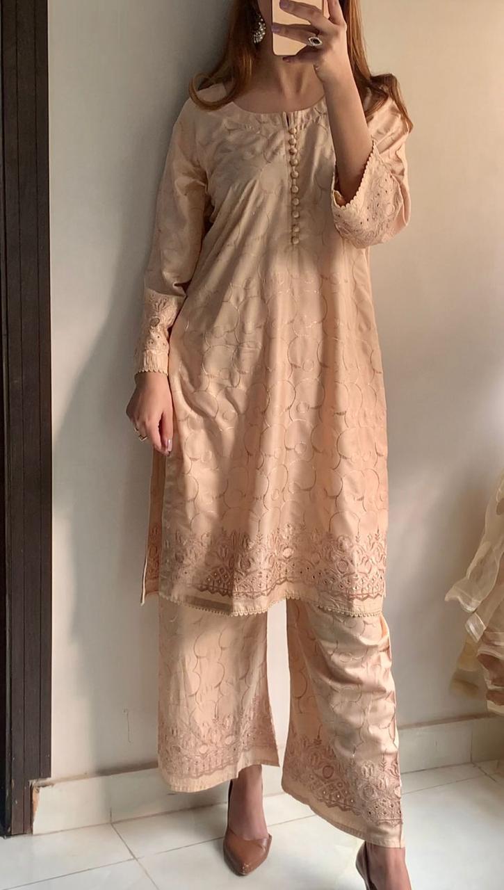 2 Pcs Women's Stitched Linen Chikankari Embroidered Suit