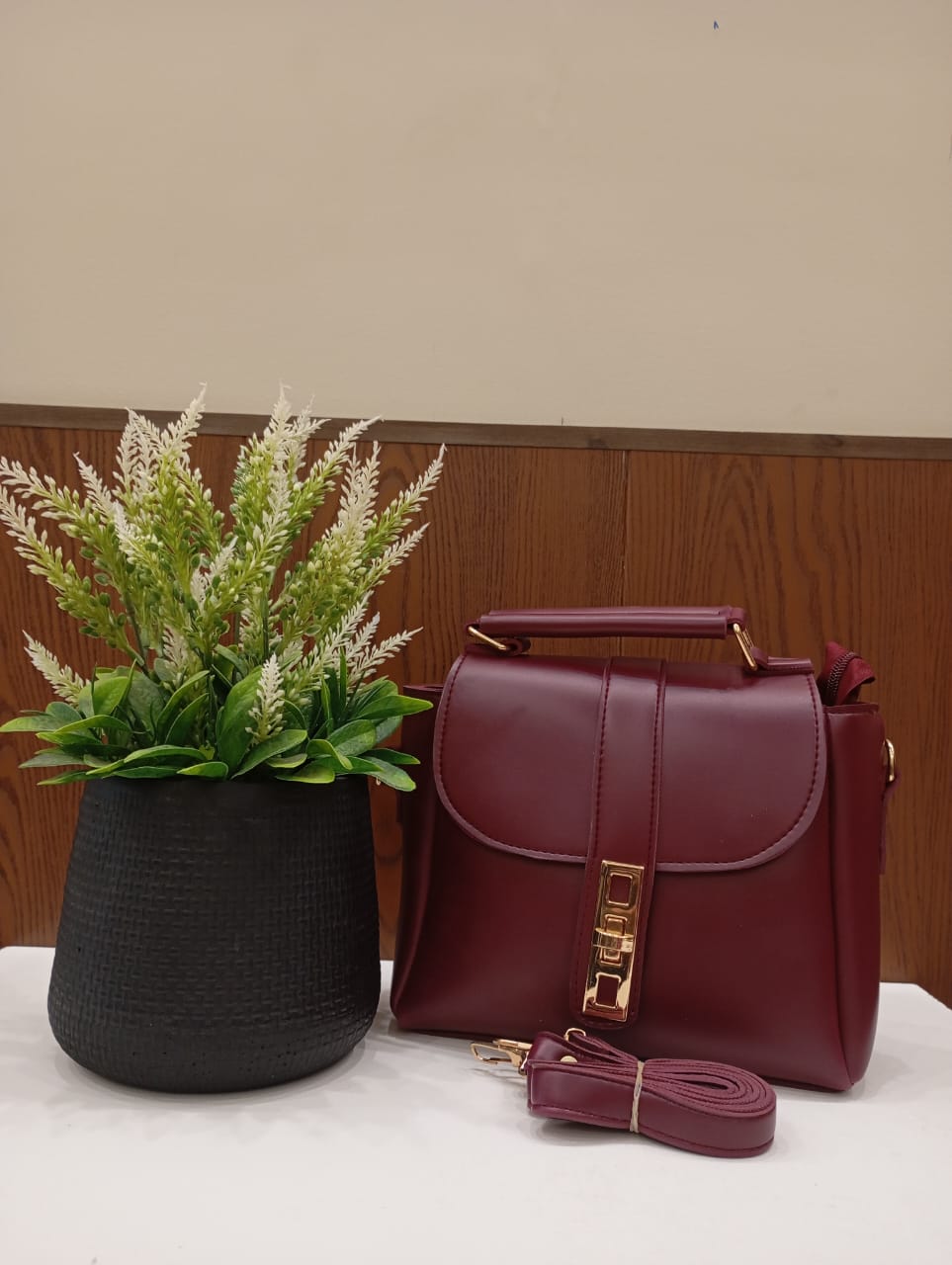 Stylish Handbag for Women