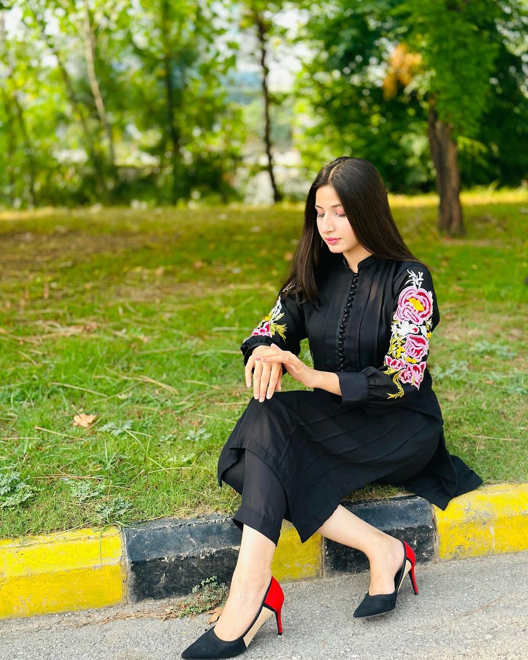 Jasmin Embroidery Sleeves 2 Pcs β Women's Stitched Arabic Lawn Suit