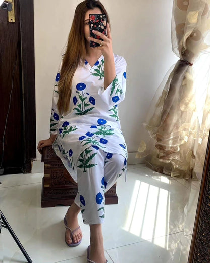 2 Pcs Women's Stitched Linen Printed Shirt and Trouser