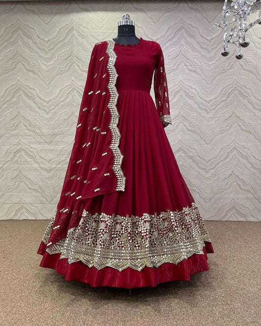 3 Pcs Women's Stitched Shamoz Silk Embroidered Suit