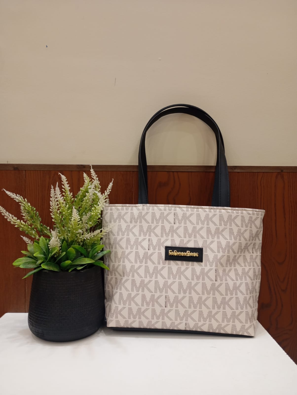 Stylish Tote Bags