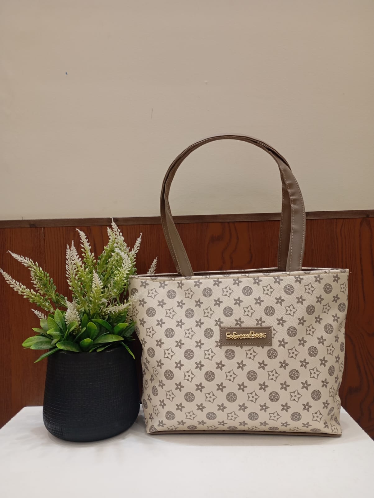 Stylish Tote Bags