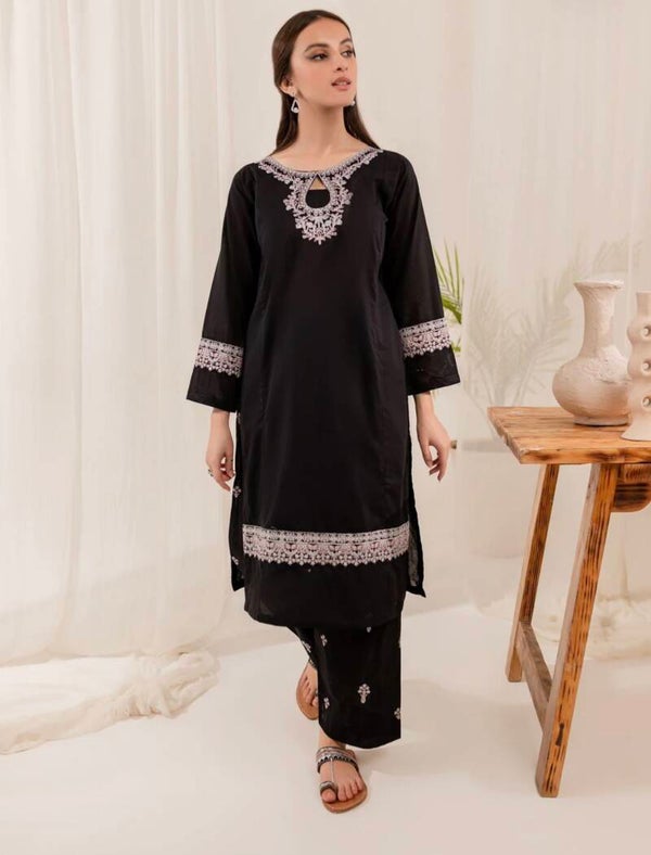 Tilla Work Embroidered Kurta & Trouser Set