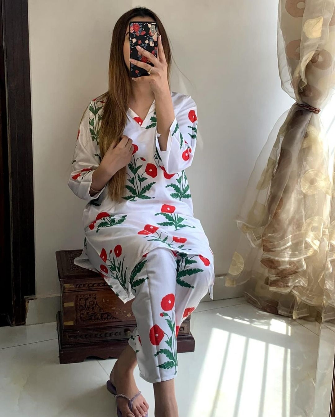 2 Pcs Women's Stitched Linen Printed Shirt and Trouser